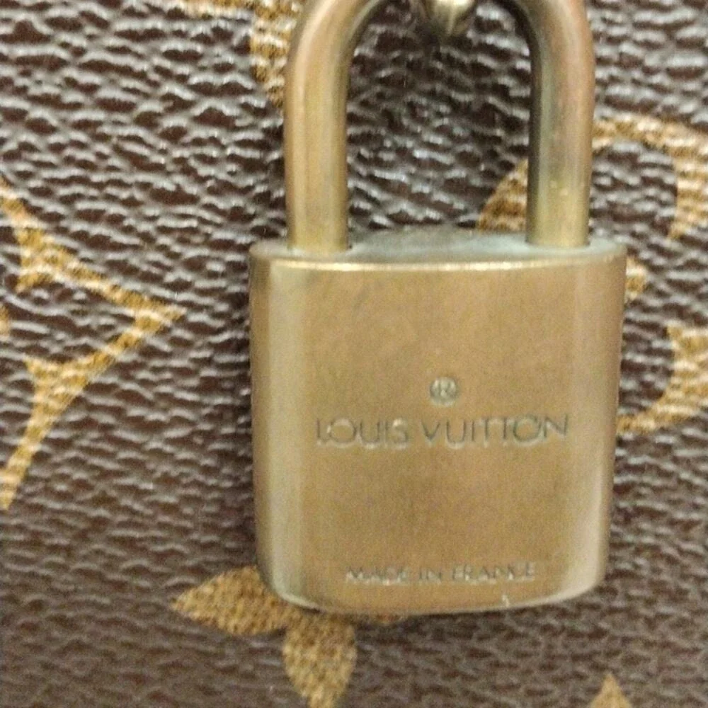 AUTHENTIC Louis Vuitton LOCK & KEY #306 Vintage BRASS added to Purse Chain Charm